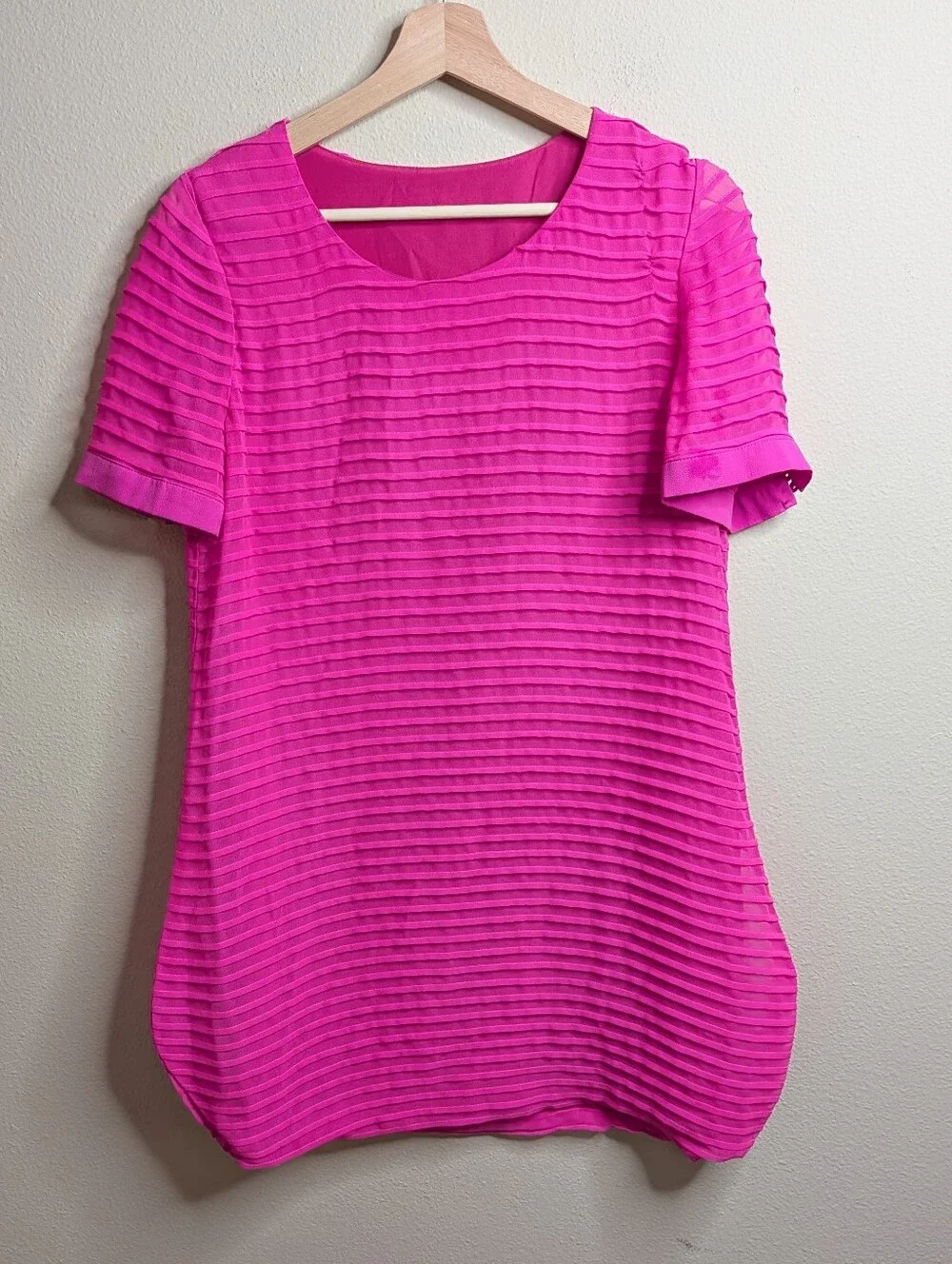 Prada 100% Silk Pleated Mini Dress Hot Pink Size 6‎